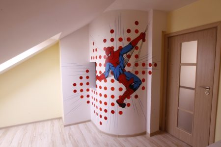 Spider-Man w pokoju dziecięcym